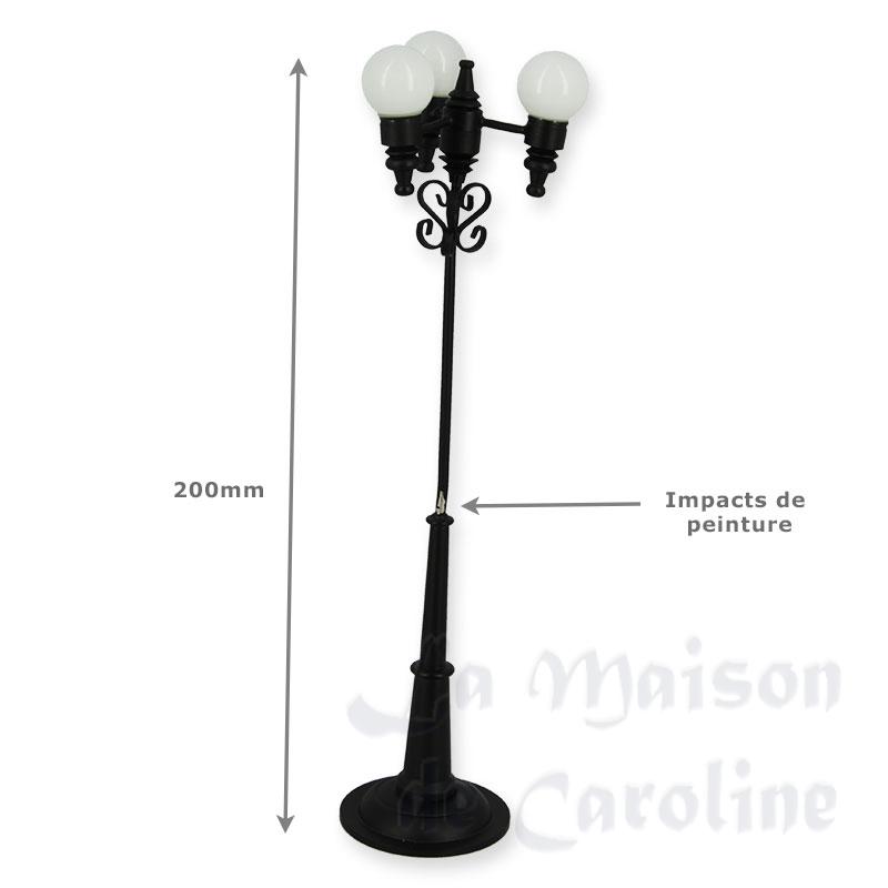 street lamp black globes attention not electrified miniature 1:12 Bilder 1