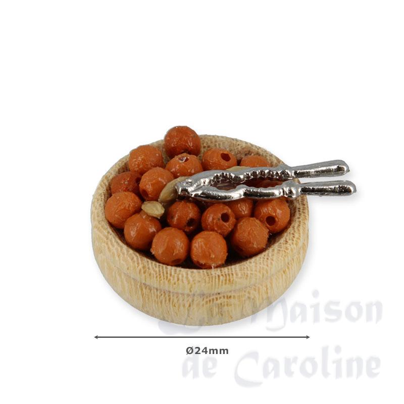 walnut and nutcracker miniature 1:12 Bilder 1