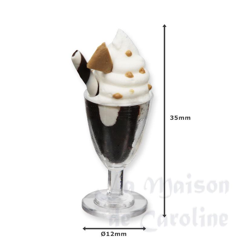 sundae (cup of ice cream) miniature 1:12 Bilder 1