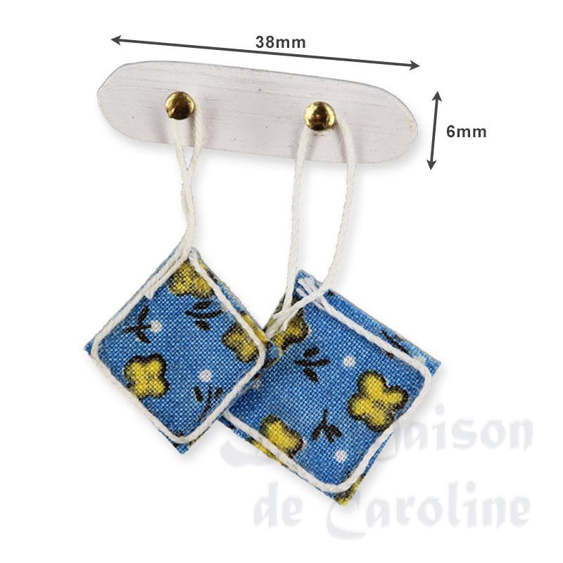 kitchen towels blue Miniature 1:12 photo 2 kitchen towels blue Miniature 1:12 photo 2