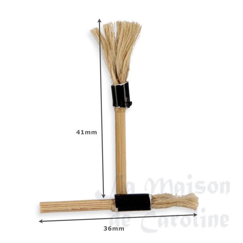 2 brushes ass. miniature 1:12 Bilder 1