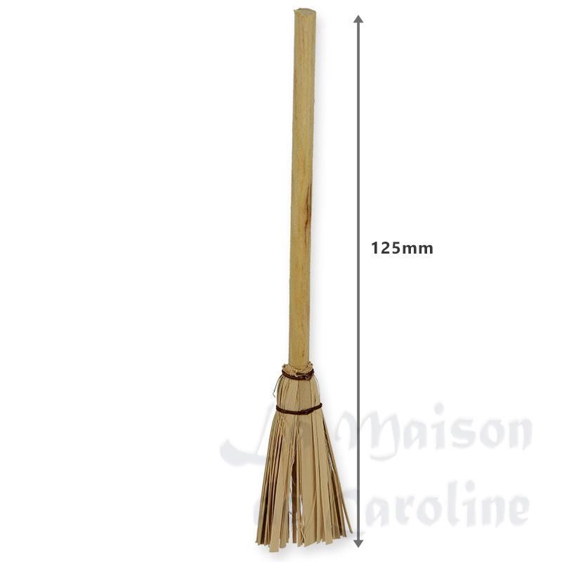 big straw broom miniature 1:12 Bilder 1