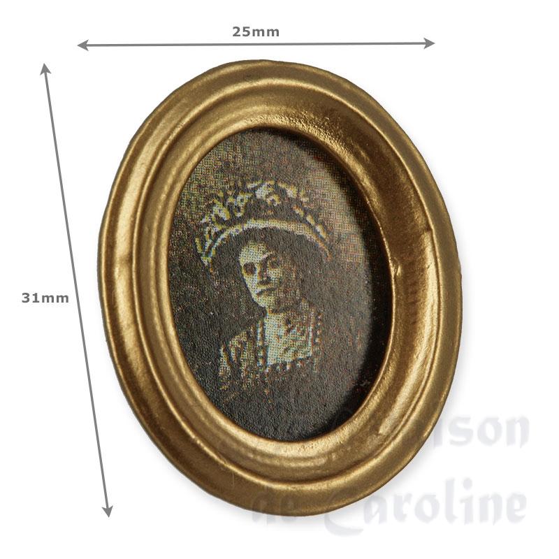 framed portrait -oval (lady) miniature 1:12 Bilder 1
