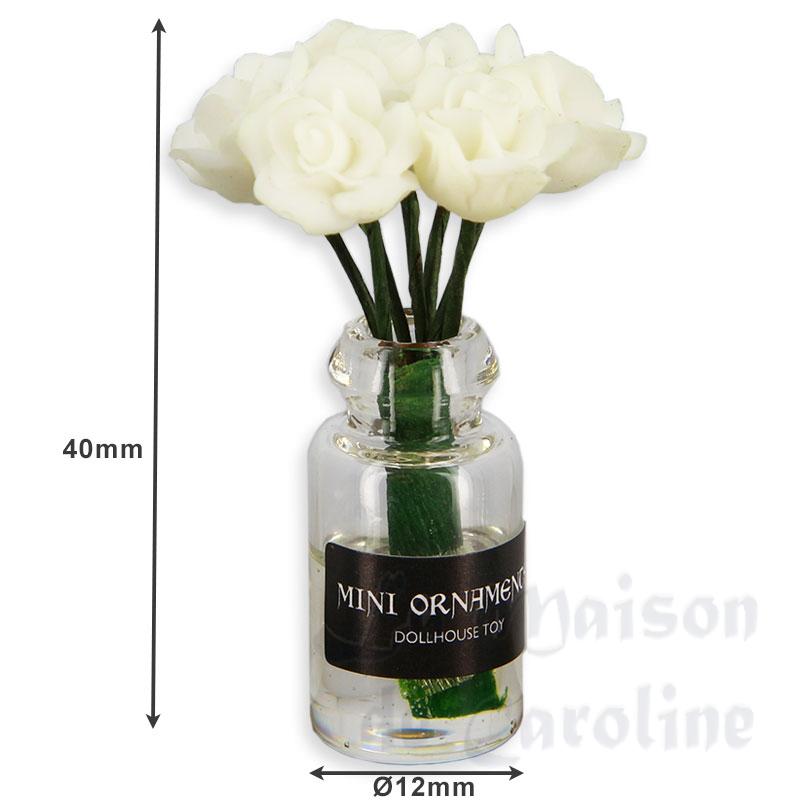 white roses in vase miniature 1:12 Bilder 1