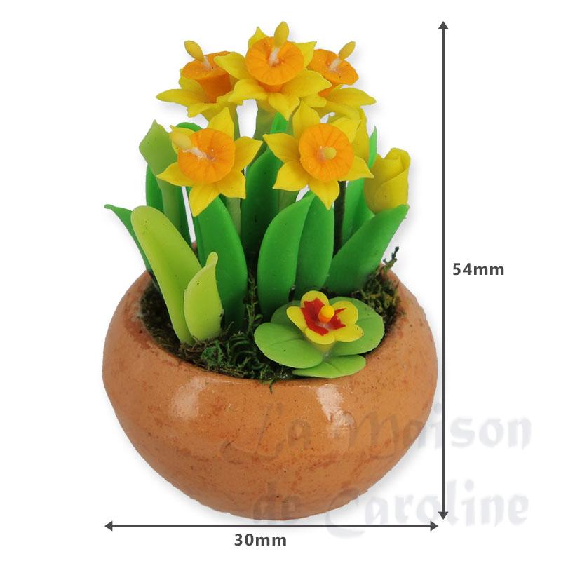 mixed flowers in pot miniature 1:12 Bilder 1