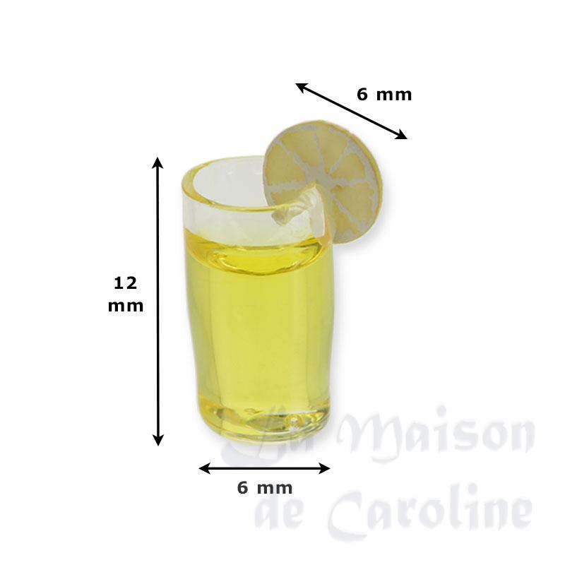 2 glasses w/lemon juice miniature 1:12 Bilder 1