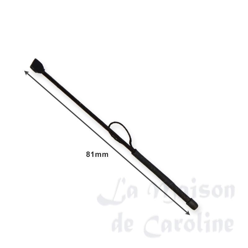 miniature: leather whip miniature 1:12 Bilder 1
