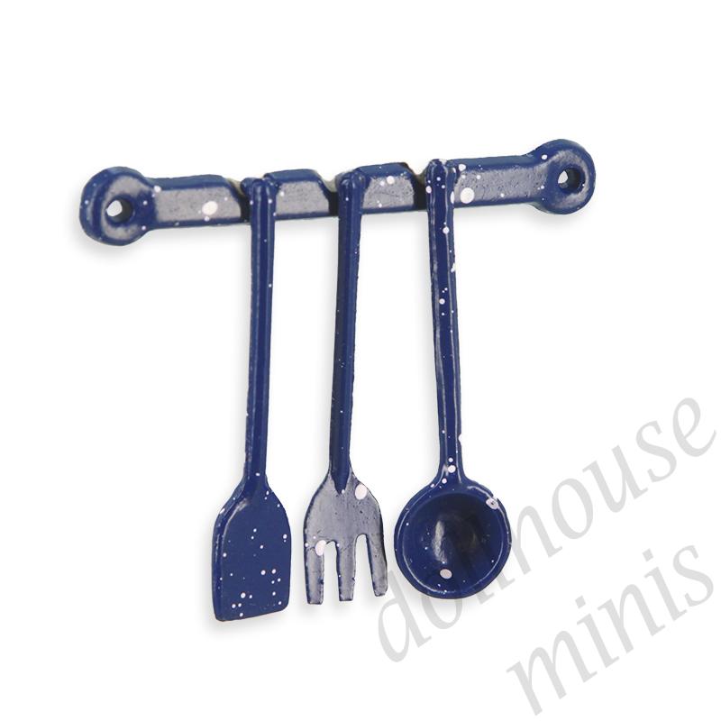 3 kitchen tools on rack blue Miniature 1:12