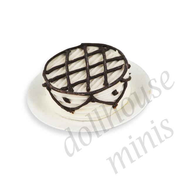 white chocolate cake Miniature 1:12 white chocolate cake Miniature 1:12