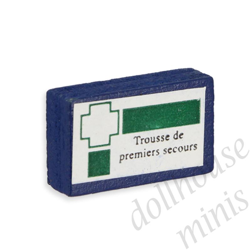 first aid box Miniature 1:12 first aid box Miniature 1:12