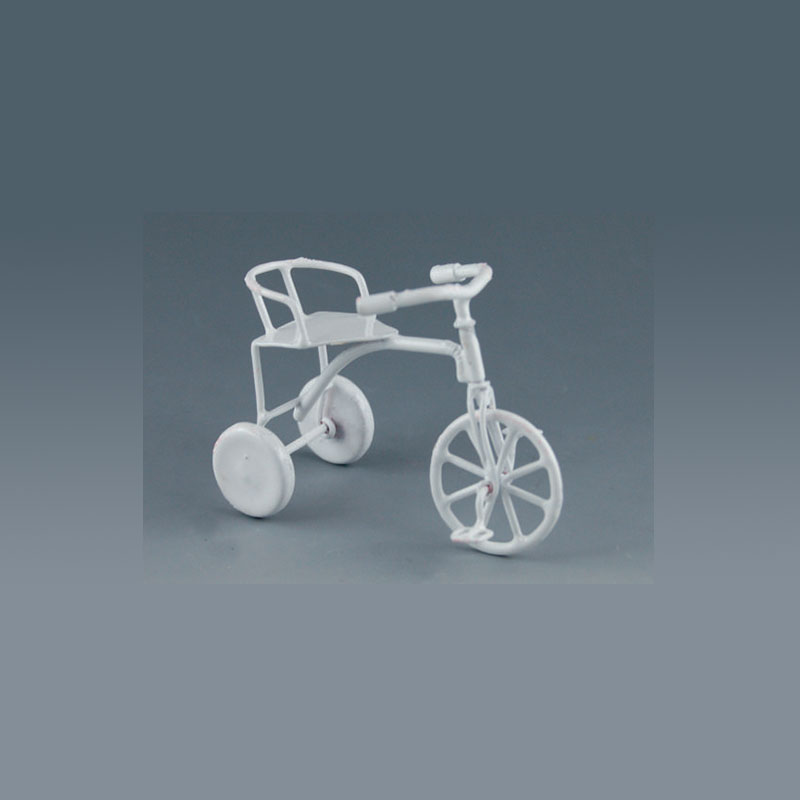 metal tricycle white (working) Miniature 1:12 metal tricycle white (working) Miniature 1:12