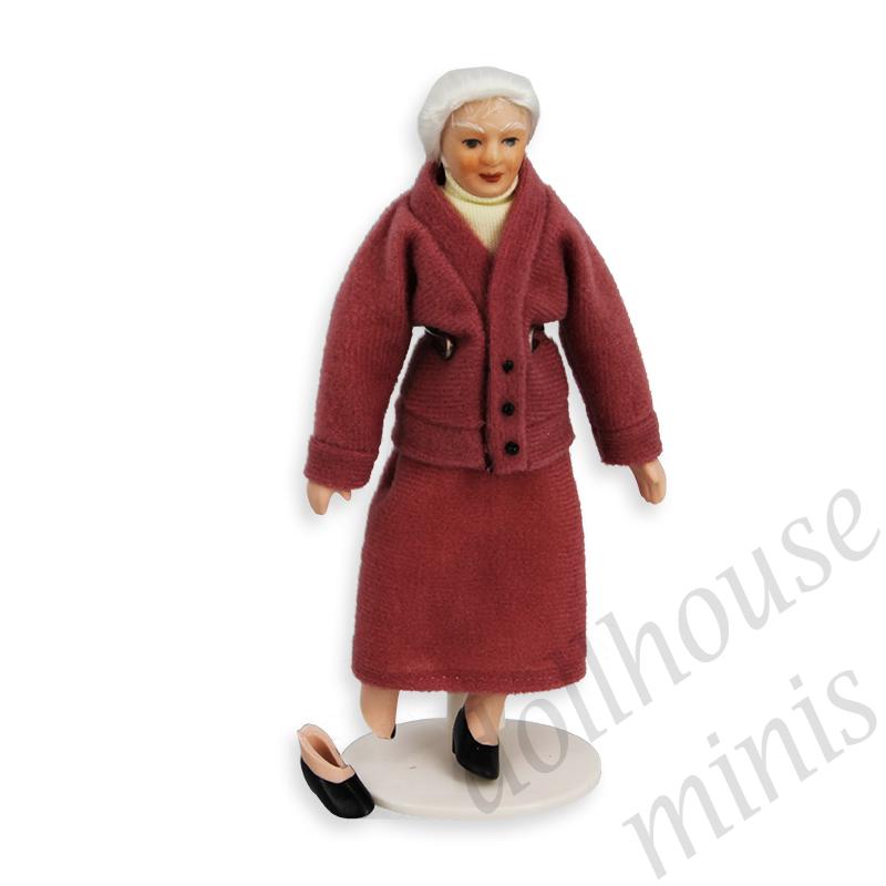 grand mother dark red for dollhouses 1:12
