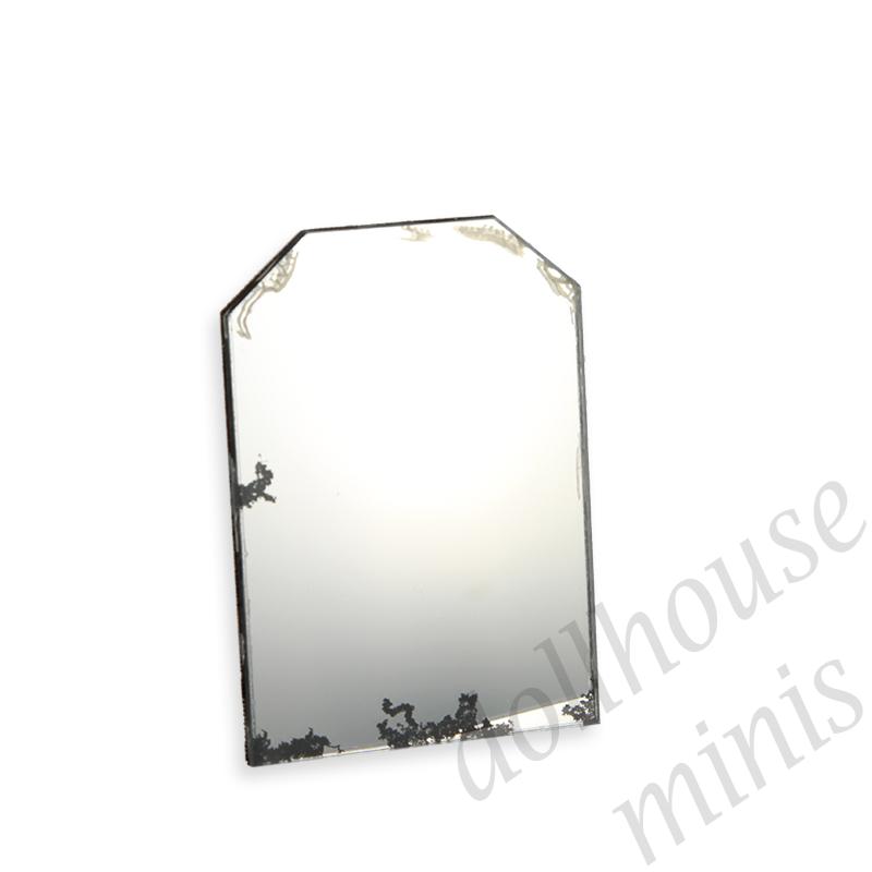 Mirror with traces of glue Miniature 1:12 Mirror with traces of glue Miniature 1:12