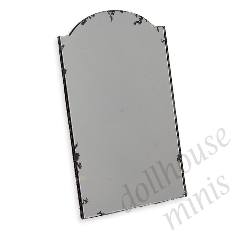 Mirror with traces of glue Miniature 1:12 Mirror with traces of glue Miniature 1:12