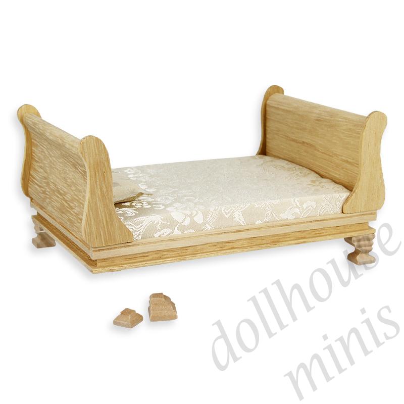 double-bed bare wood - 1 broken leg - miniature furniture 1:12 double-bed bare wood - 1 broken leg - miniature furniture 1:12
