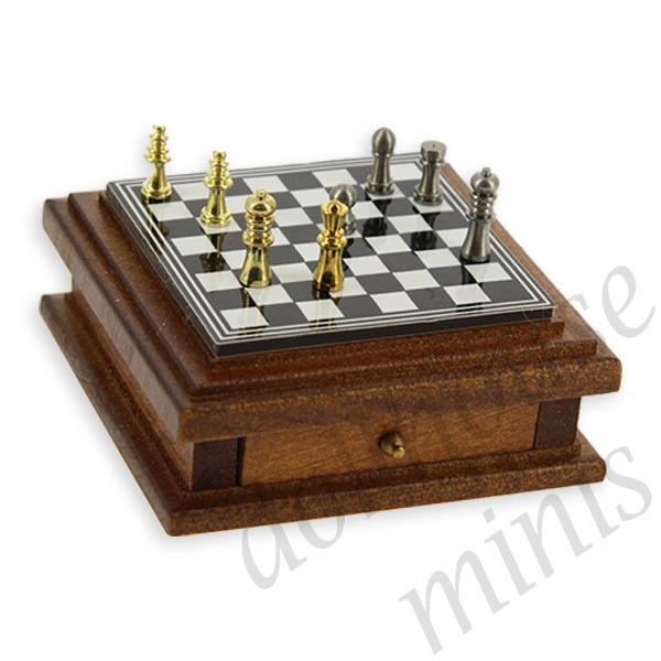 chess pieces with drawer - non-magnetic - Miniature 1:12 chess pieces with drawer - non-magnetic - Miniature 1:12