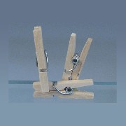 72 clothes pegs miniature 1:12