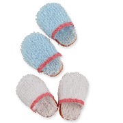 2 pairs of slippers pink and yellow Miniature 1:12