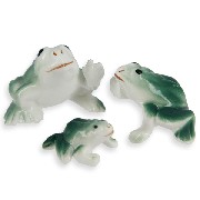 3 pc. family bone china set: frog Miniature 1:12