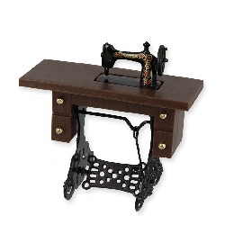 sewing machine plastic plate miniature 1:12, Miniatures