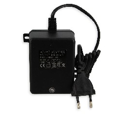 plug in transformer 1670ma french plug miniature 1:12, Electricity and Lamps 12V