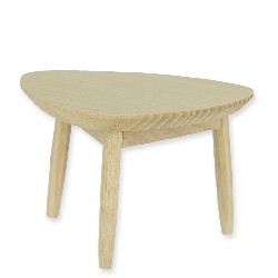 table triangle-shaped table ashwood miniature furniture 1:12